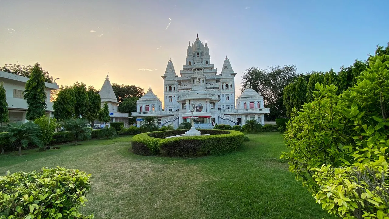 Pagal Baba Temple